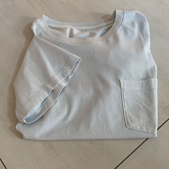 GAP NWT Light Blue Pocket Tee - Picture 1 of 4